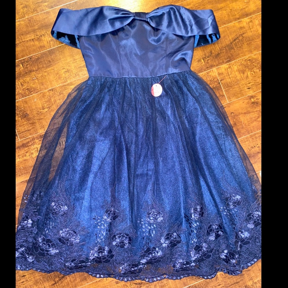 Princess short prom date style event dress!